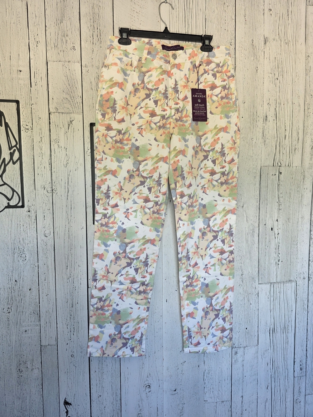 Gloria Vanderbilt Amanda Floral Print Swan Series Jeans NWT Size 10 Soft Touch